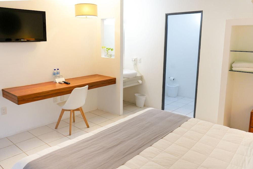 מלון Tryp By Wyndham צ'טומאל מראה חיצוני תמונה