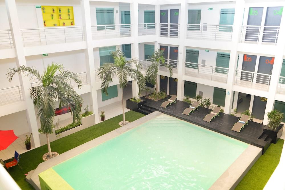 מלון Tryp By Wyndham צ'טומאל מראה חיצוני תמונה