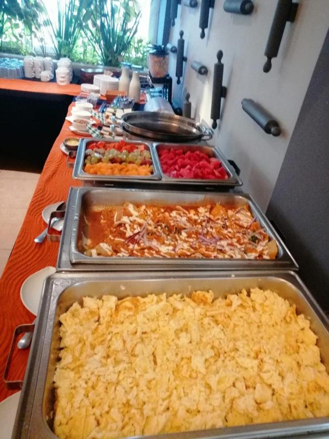 מלון Tryp By Wyndham צ'טומאל מראה חיצוני תמונה