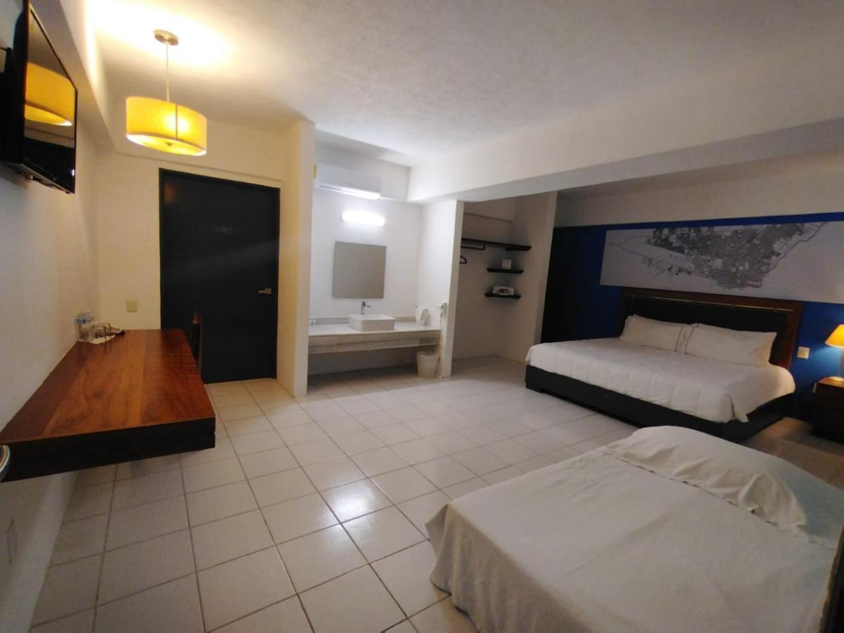 מלון Tryp By Wyndham צ'טומאל מראה חיצוני תמונה