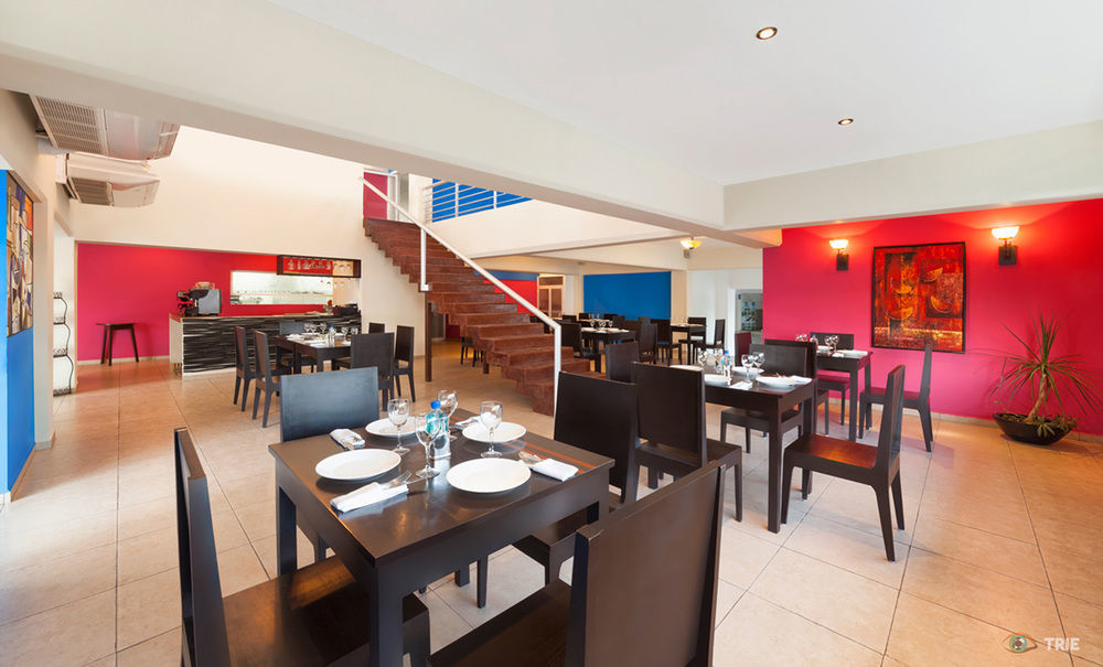 מלון Tryp By Wyndham צ'טומאל מראה חיצוני תמונה