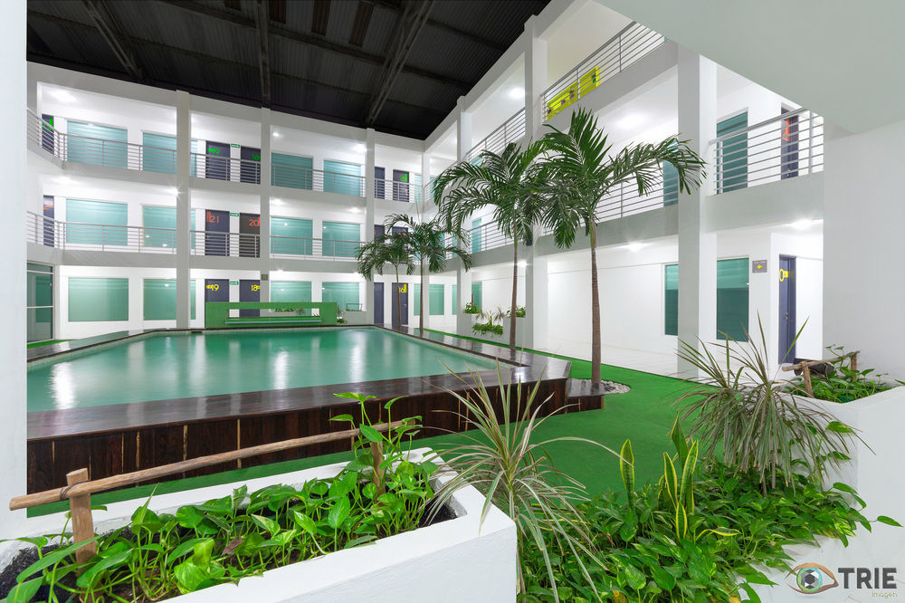 מלון Tryp By Wyndham צ'טומאל מראה חיצוני תמונה